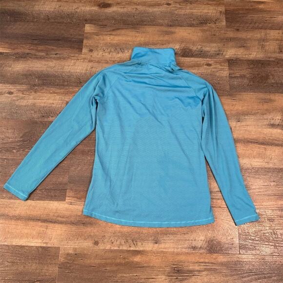 Under Armour Blue Stripe HeatGear Loose 1/2 Zip Pullover S Running Activewear - Picture 2 of 9